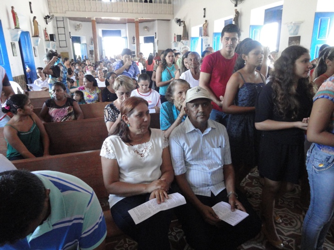 Prefeito Tintin participa da Missa do dia dos trabalhadores - Imagem 4