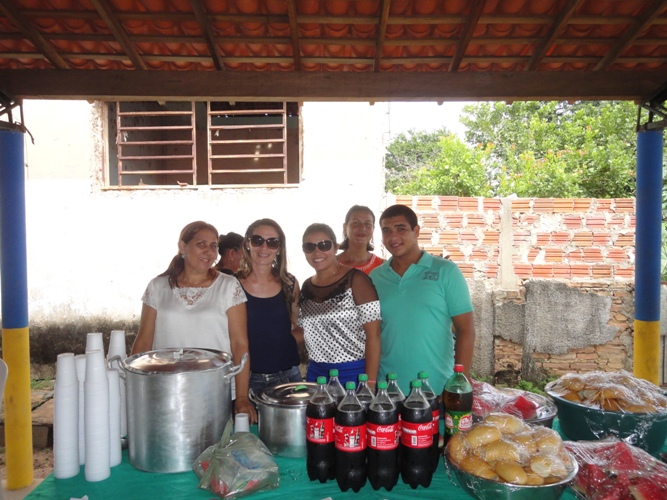 Prefeito Tintin participa da Missa do dia dos trabalhadores - Imagem 25