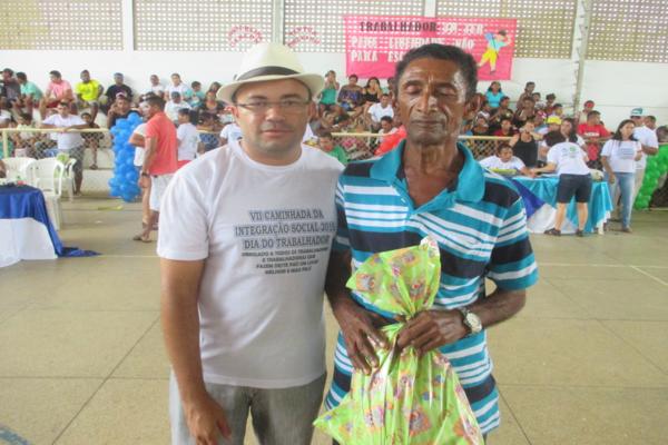 Amarante : IIV Caminhada da Integração Social em homenagem ao dia do trabalhador reúne mais de 2000 pessoas - Imagem 135