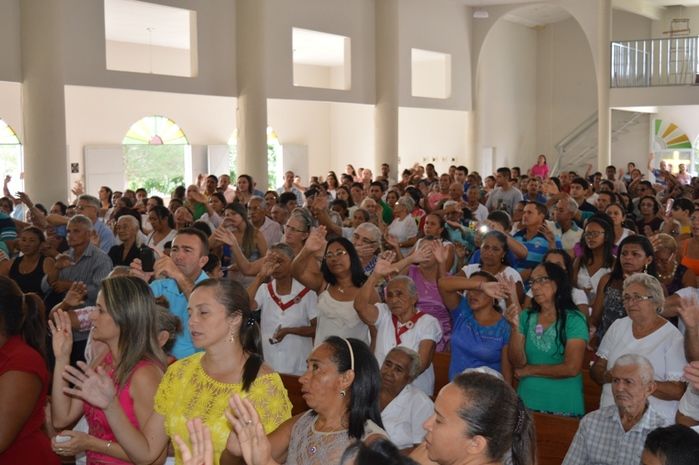 Missa em Homenagem as Mães na Igreja Matriz Sagrado Coração de Jesus  - Imagem 15