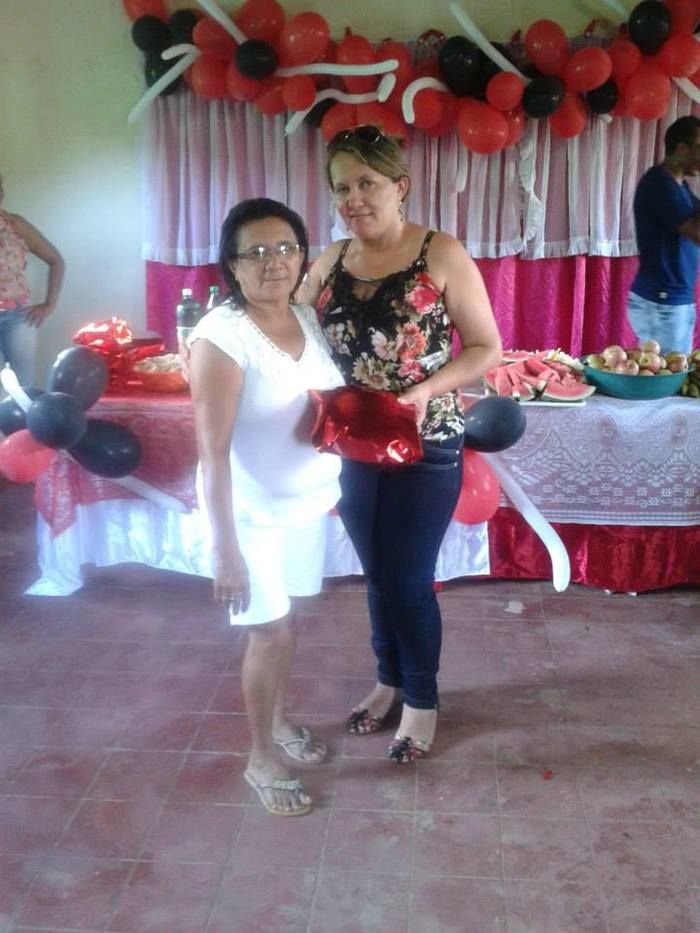 Escola faz Homenagem as Mães - Imagem 7