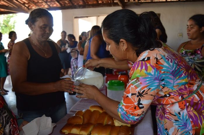 Paróquia Sagrado Coração de Jesus realiza café para as Mães  - Imagem 31