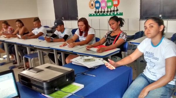 Professores do programa Brasil alfabetizado participam de formação  - Imagem 1