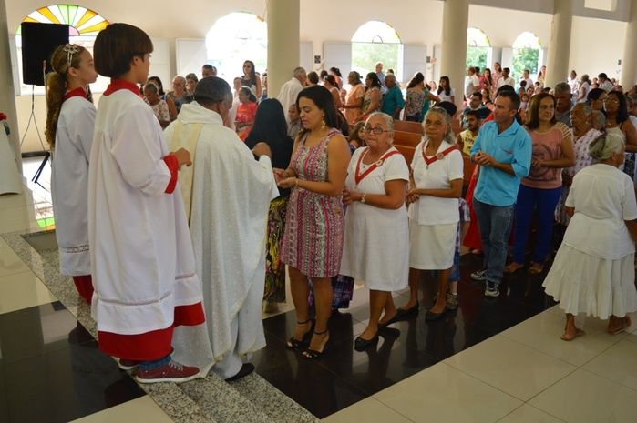 Missa em Homenagem as Mães na Igreja Matriz Sagrado Coração de Jesus  - Imagem 6