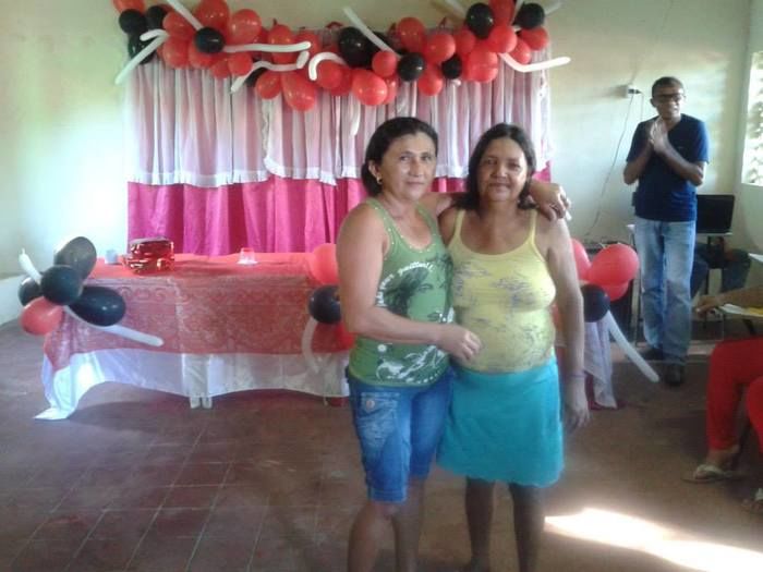 Escola faz Homenagem as Mães - Imagem 23