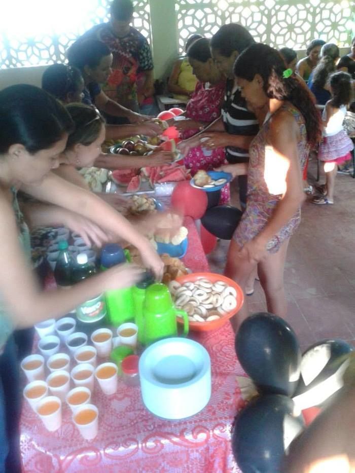 Escola faz Homenagem as Mães - Imagem 36