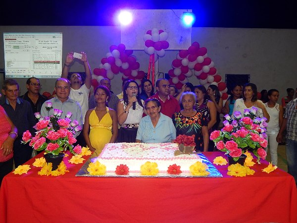 Prefeitura de Lagoinha realiza mega festa para as Mães no Município - Imagem 15