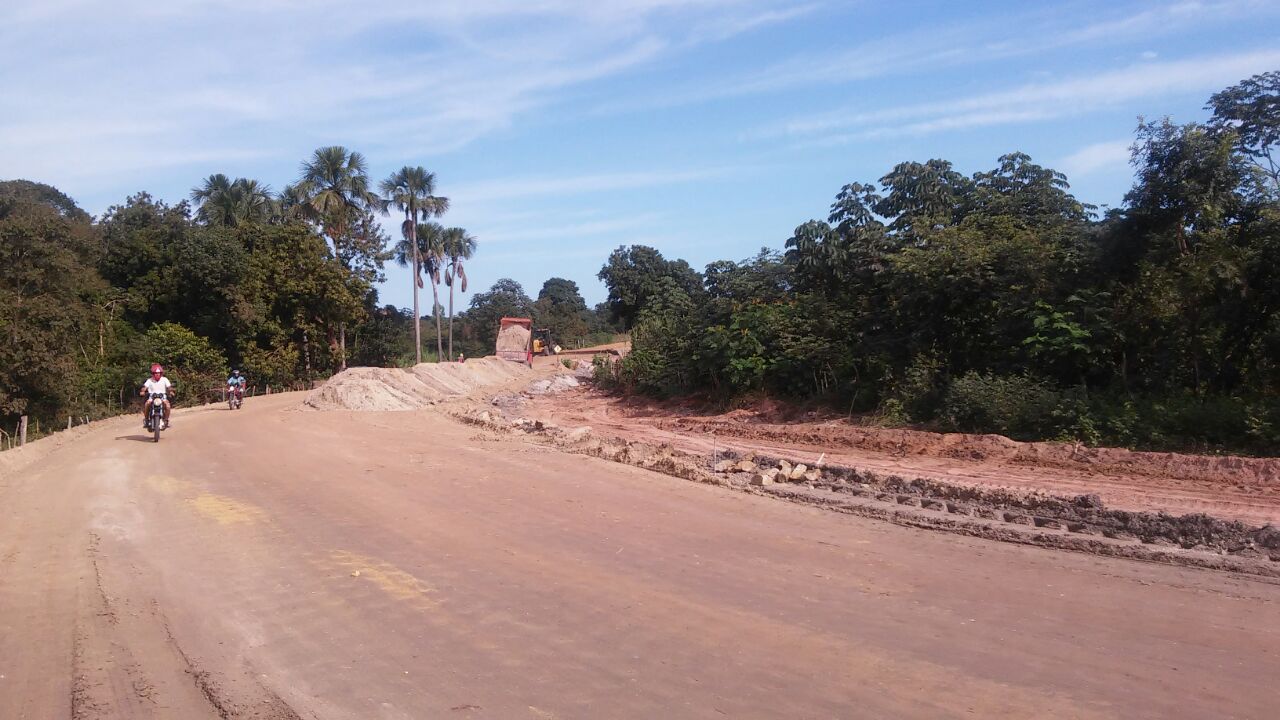 Mais um trecho da PI 331 começa a receber asfalto