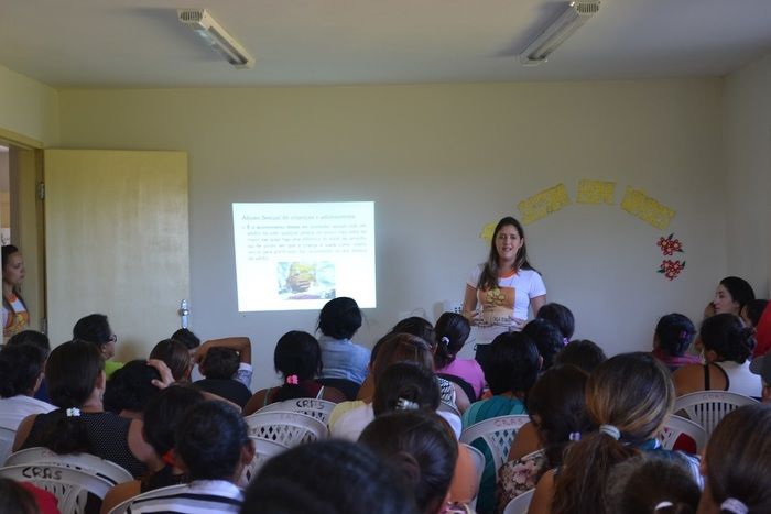 Conselho Tutelar e Secretarias realizam palestra do projeto “Faça Bonito” sobre o combate à exploração e ao abuso sexual infantil - Imagem 15