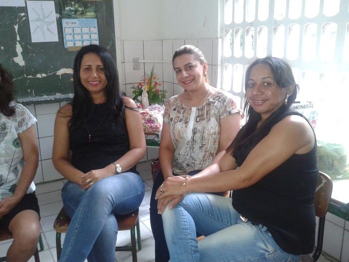 Primeira Dama Edna Resende prestigia festa das Mães na comunidade Volta do Rio - Imagem 5