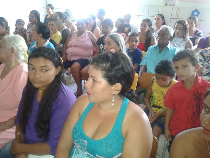 Primeira Dama Edna Resende prestigia festa das Mães na comunidade Volta do Rio - Imagem 3