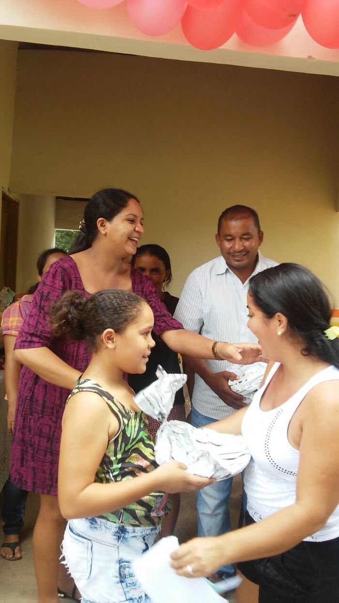 Festa das Mães na Comunidade Faveira foi marcada pela entrega de presentes para todas as presentes. - Imagem 13