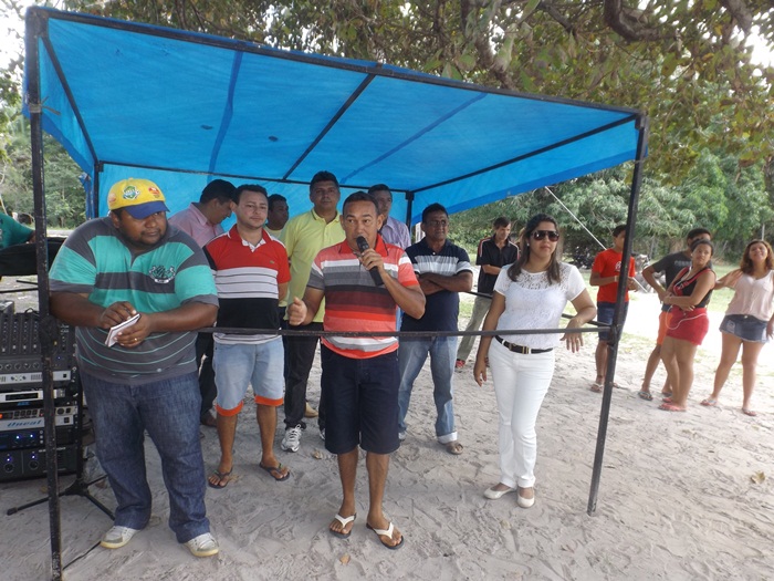 Prefeito Zé Henrique inaugura mais estradas, dois pontilhões e energia elétrica na zona rural  - Imagem 13