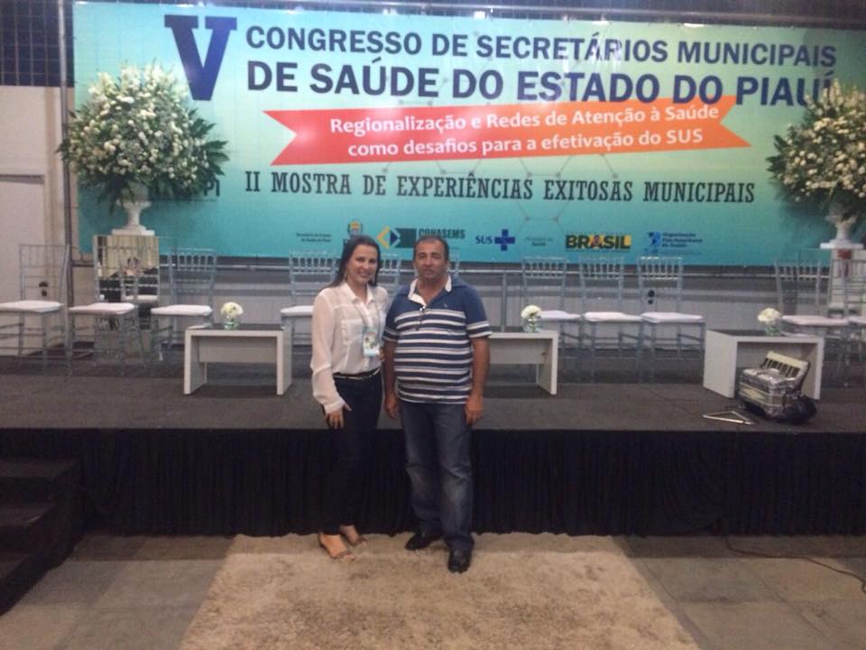 Secretário e Coordenadora de Saúde de São Félix do Piauí participam de Conferência em Teresina