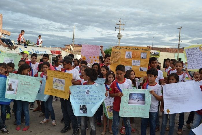 Caminhada marca o dia Nacional do Combate ao Abuso e à Exploração Sexual de Crianças e Adolescentes em Alegrete - Imagem 74