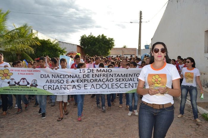 Caminhada marca o dia Nacional do Combate ao Abuso e à Exploração Sexual de Crianças e Adolescentes em Alegrete - Imagem 32