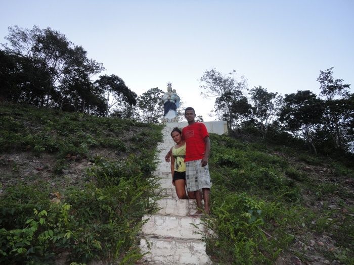 Fiéis pagam promessa nas escadarias da Virgem dos Remédios! - Imagem 1