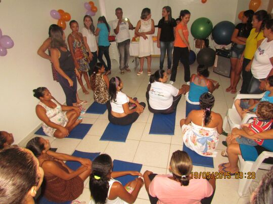 Prefeitura realiza festa em homenagem as mães em postos de saúde - Imagem 29