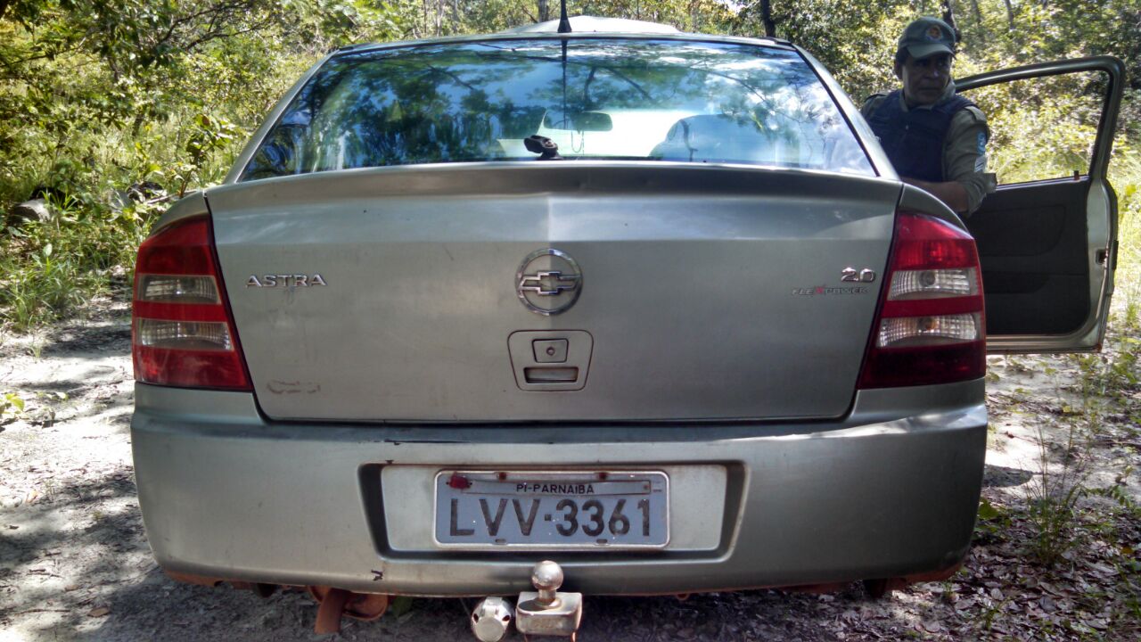 Policia Militar de Boa Hora recupera carro roubado que pertencia ao cantor Wagner Santos