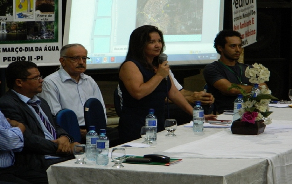 Prefeita diz que situação hídrica deve ser pensada a médio e longo prazo