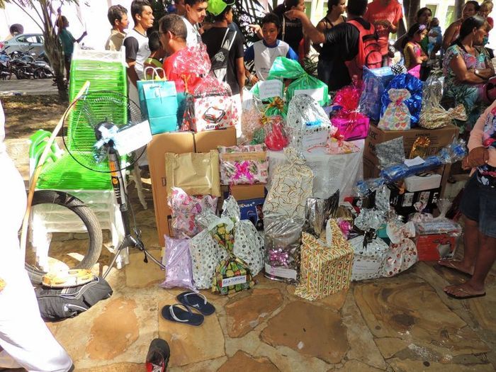 Município promove festa popular e distribui presentes aos trabalhadores - Imagem 15