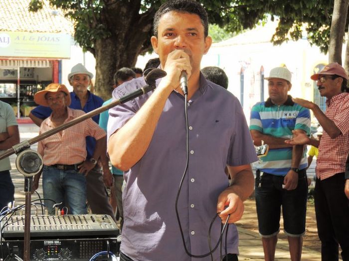 Município promove festa popular e distribui presentes aos trabalhadores - Imagem 35