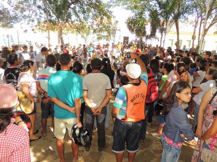 Município promove festa popular e distribui presentes aos trabalhadores - Imagem 10