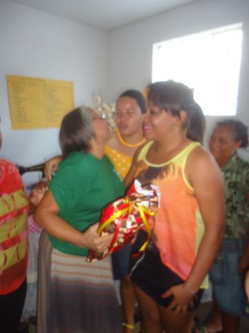 Secretaria Municipal de Assistência Social encerra Curso de Corte e Costura - Imagem 19