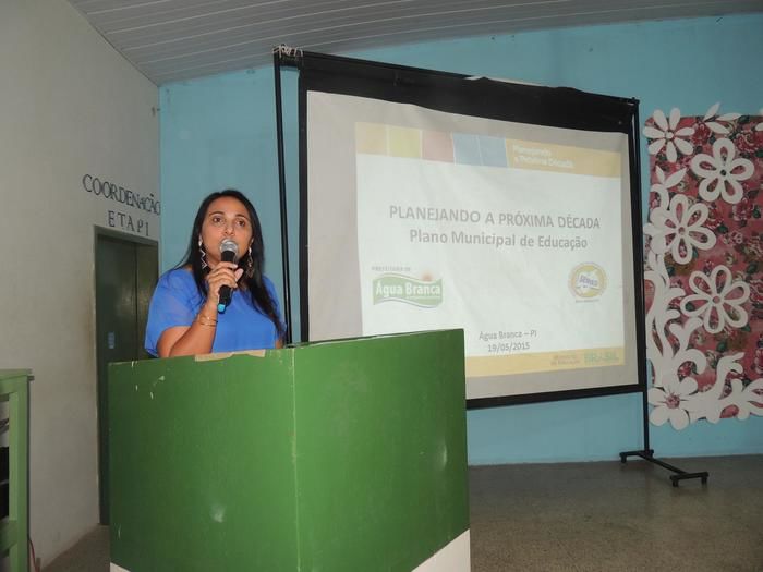 Prefeitura realiza conferência para elaborar Plano Municipal de Educação - Imagem 3