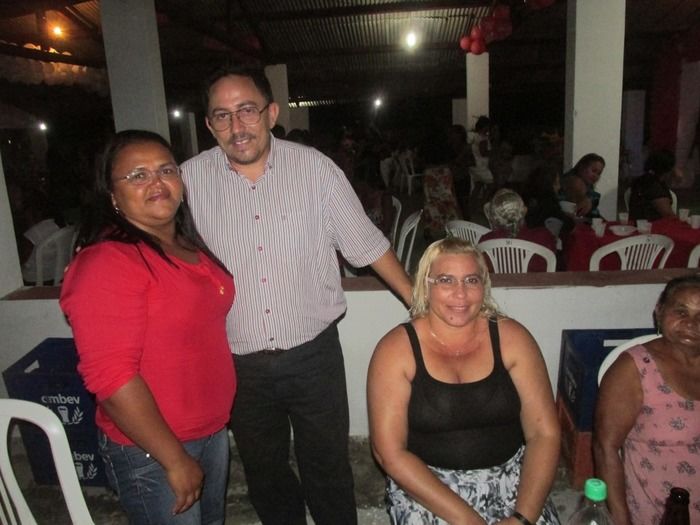 Mais de 2 Mil Mães compareceram a mega festa em sua homenagem em Agricolândia - Imagem 14