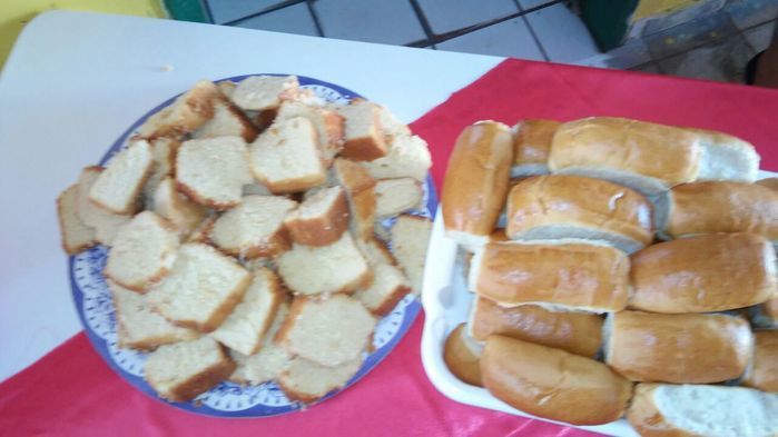 Creche Tia Cecília realiza festa das mães - Imagem 20