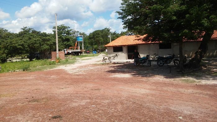 Prefeito Zé Resende coloca água encanada em mais uma comunidade - Imagem 7