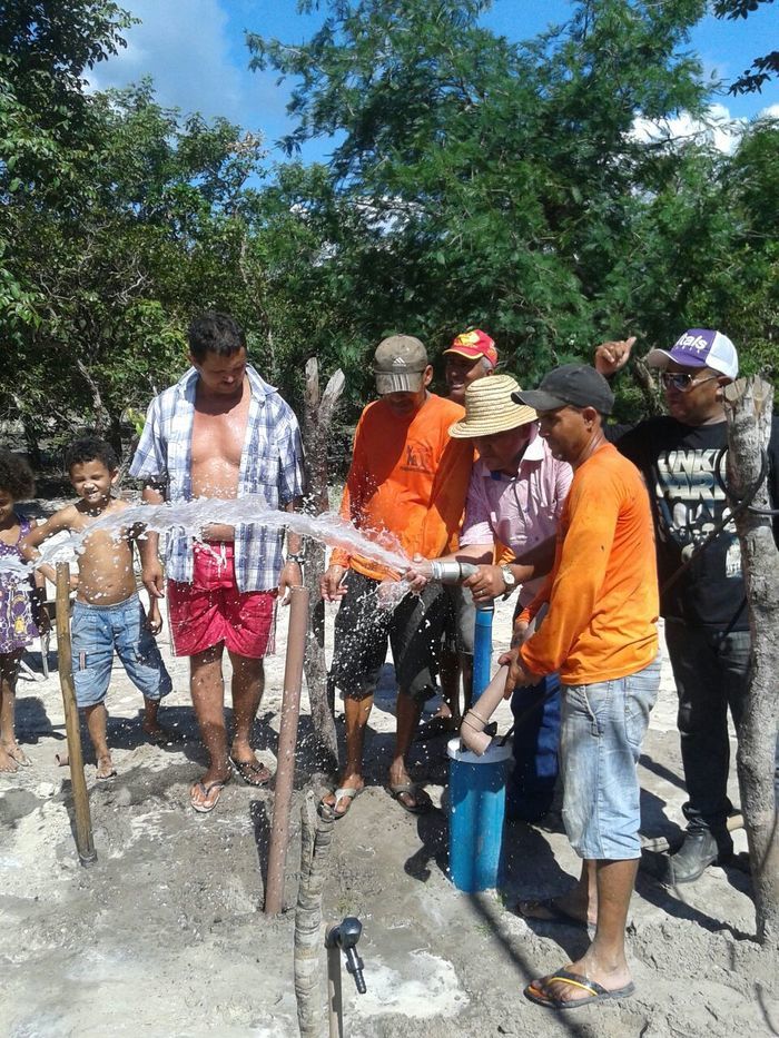 Prefeito Zé Resende coloca água encanada em mais uma comunidade - Imagem 16