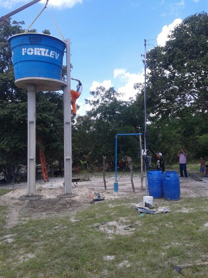 Prefeito Zé Resende coloca água encanada em mais uma comunidade - Imagem 13