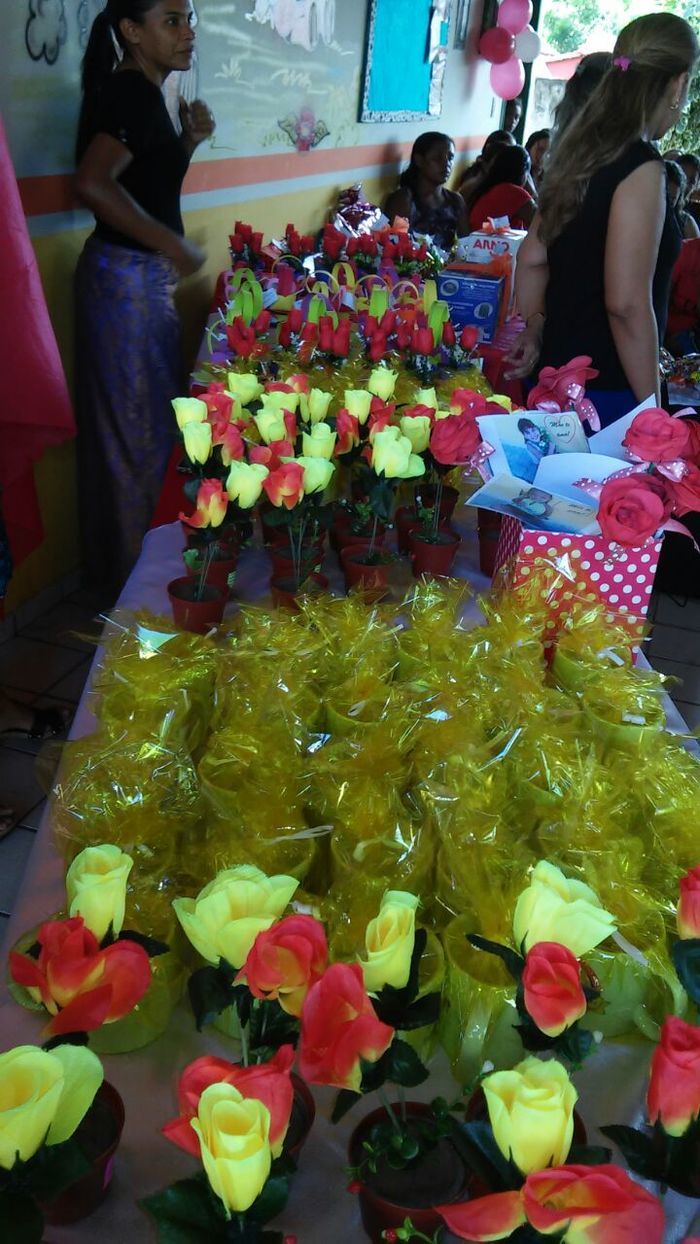 Creche Tia Cecília realiza festa das mães - Imagem 5