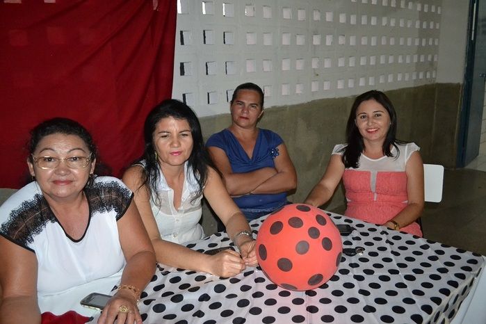 Colégio do Estado realiza tradicional festa de Dia das Mães - Imagem 58