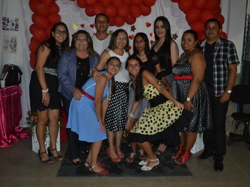 Colégio do Estado realiza tradicional festa de Dia das Mães