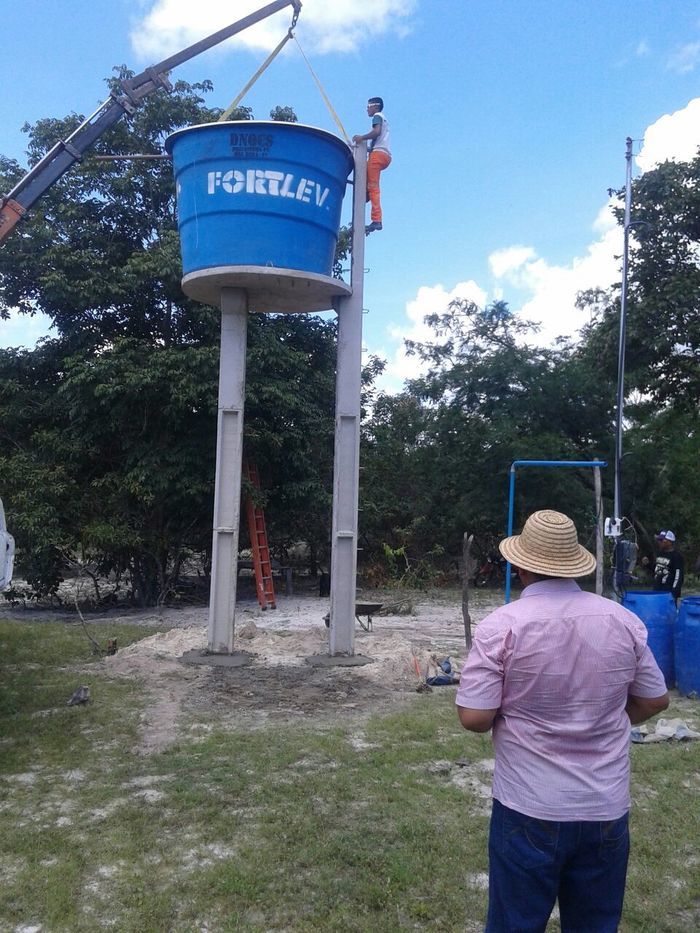 Prefeito Zé Resende coloca água encanada em mais uma comunidade - Imagem 17