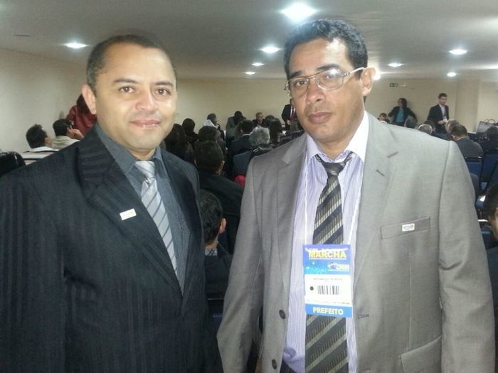 Prefeitos debatem reforma Politica e Melhorias para seus Municípios na 18ª Marcha em Brasilia - Imagem 4