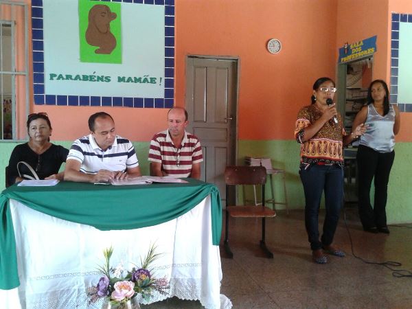 Professores da rede municipal de ensino de Santo Inácio se reúne para elaboração do Plano municipal de educação - Imagem 8