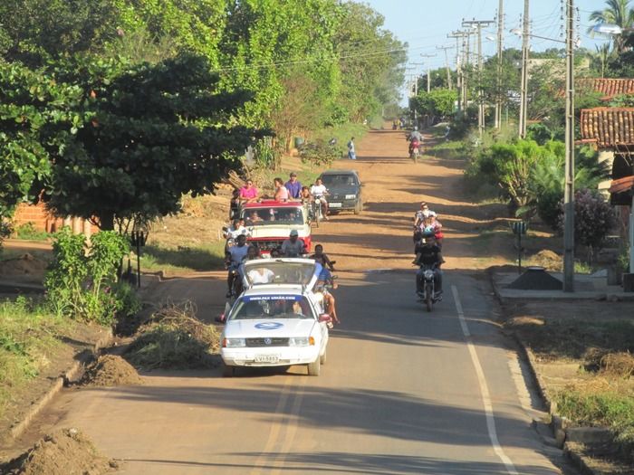 Emoção e tristeza marca o enterro de Ranyhelison de 4 anos em Agricolândia - Imagem 18