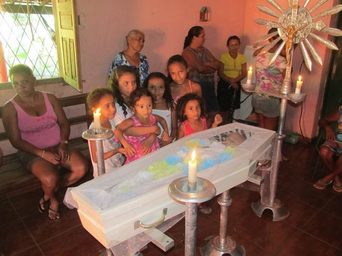 Emoção e tristeza marca o enterro de Ranyhelison de 4 anos em Agricolândia - Imagem 3