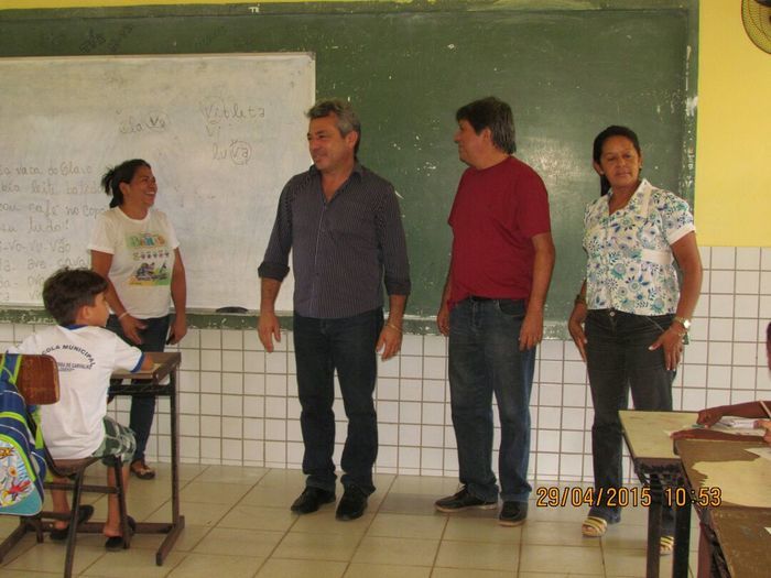 Prefeitura de Barras distribuiu mais fardamento escolar nas escolas da zona rural - Imagem 4