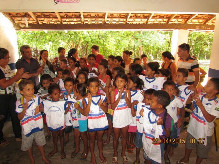 Prefeitura de Barras distribuiu mais fardamento escolar nas escolas da zona rural - Imagem 10