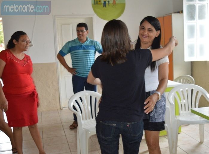 Psicóloga Dr. Regina Celestino se emociona na comemoração de sua despedida - Imagem 4