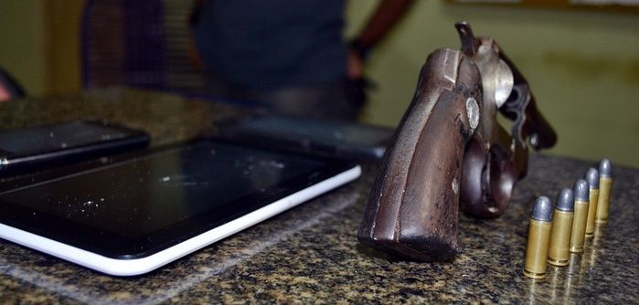 Arma utilizada na ação. (Foto: Kairo Amaral)