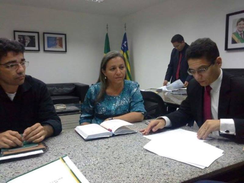 Município de Esperantina Firma Convenio para atender população carcerária