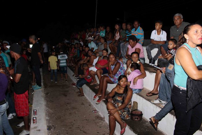 Banda Muleke Doido encerra programação de Aniversário de 53 anos de Francinópolis - Imagem 19