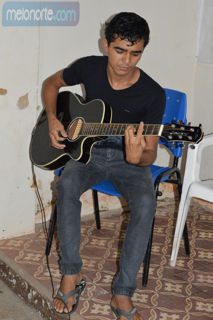 Equipe realiza comemoração em homenagem as Mães do SCFV  - Imagem 28