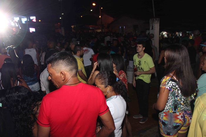 Banda Muleke Doido encerra programação de Aniversário de 53 anos de Francinópolis - Imagem 57